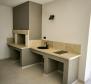 Moderní jednopodlažní vila obklopená přírodou v Rovinji - pic 26