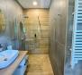 Villa moderne neuve à vendre à Moscenicka Draga à 600 m de la plage - pic 16