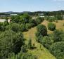 Stavební pozemek 9000 m2 v oblasti Rupa (Matulji), se stavebním povolením na halu a komerční rezidenční budovu - pic 21