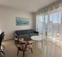 Einzigartiges Luxusapartment in 1. Linie im istrischen Novigrad, mit Pool und Dachterrasse - foto 3