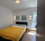 Einzigartiges Luxusapartment in 1. Linie im istrischen Novigrad, mit Pool und Dachterrasse - foto 13