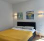 Einzigartiges Luxusapartment in 1. Linie im istrischen Novigrad, mit Pool und Dachterrasse - foto 14