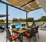 Modern villa in a quiet location in Svetvincenat - pic 7