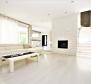 Modern villa near the sea and the city of Porec, for sale - pic 9