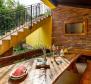 Neue Villa im mediterranen Stil in Bregi, Opatija mit zwei Wohneinheiten, Swimmingpool, Gästehaus, Taverne und Kinderspielplatz, zu verkaufen - foto 50