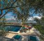 En exclusivité chez nous ! Superbe villa en 1ère ligne à Seget Donji, Trogir, à vendre ! - pic 9