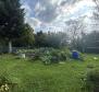 Steinhaus mit großem Garten in Sinac, Otocac - foto 13