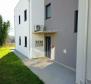 Apartment with 3 bedroom on the first floor with a roof terrace in Porec, for sale - pic 43