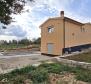 A charming newly built villa with a swimming pool on a plot of 1 ha in Svetvincenat, for sale - pic 42