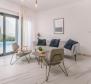 Atemberaubende neue moderne Villa in Podstrana, 300 m vom Meer entfernt, zu verkaufen - foto 25