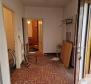 Maison en pierre à rénover dans un petit village à Barban, à vendre - pic 9