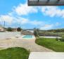 Neue moderne Villa in Pješčana Uvala, Medulin, zu verkaufen - foto 11