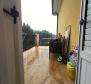 Eladó duplex lakás Mošćenička Dragában - pic 2