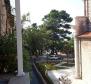 Buddhist-style house in Kastel Luksic just a few steps away from the seashore - pic 6