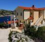 Nový dům s nádherným výhledem na moře s terasami a apartmány 50 metrů od pláže ve městě Ražanj, Šibenik, Chorvatsko - pic 4