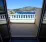 Nový dům s nádherným výhledem na moře s terasami a apartmány 50 metrů od pláže ve městě Ražanj, Šibenik, Chorvatsko - pic 8