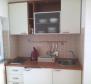 Dům s 5 apartmány a výhledem na moře v Premantura, na prodej - pic 11