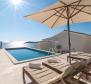 Villa mit atemberaubendem Meerblick in der Region Rogoznica, zu verkaufen - foto 30