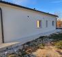 Villa neuve à Barban, à vendre - pic 13
