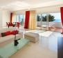 Luxueux penthouse en bord de mer à Selce, à vendre - pic 9
