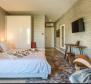 Wunderschöne Villa mit Tennisplätzen in Juršići, Svetvinčenat, zu verkaufen - foto 39