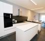 Exklusive Wohnung 50 m vom Meer entfernt in einer Residenz mit Innenpool in Lovran, zu verkaufen - foto 26