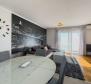 Apartament z 2 sypialniami i widokiem na morze w Zamet, Rijeka - pic 3