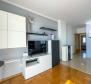 Apartament z 2 sypialniami i widokiem na morze w Zamet, Rijeka - pic 5