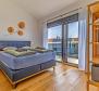 Villa mitoyenne avec piscine à Fazana, à 250 m de la mer, à vendre - pic 30