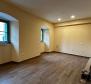 Appartement entièrement rénové à Opatija, à 50m de la mer, à vendre ! - pic 34