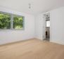 Exclusive apartment in a new building in Opatija with sea view, shared pool, garage, for sale - pic 20