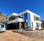 Villa moderne avec piscine, deuxième rangée de la mer avec vue panoramique sur la mer, Starigrad, à vendre - pic 4
