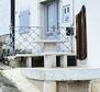 Maison unique à Vrsar avec vue sur la mer, à seulement 50 mètres de la mer, à vendre - pic 7