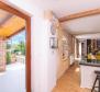 Villa rénovée à Dobrinj, Krk, à vendre - pic 7