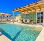 Villa mit Schwimmbad nicht weit von Rovinj, zu verkaufen - foto 4