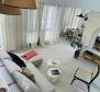 Új építésű villa medencével Bilicében, Sibenikben, a tenger mellett, eladó - pic 24