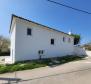 Villa neuve avec piscine à Kanfanar, région de Rovinj, à vendre - pic 5