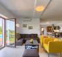 Impozáns vidéki villa medencével a Porec környékén, eladó - pic 12