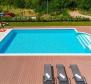 Impozáns vidéki villa medencével a Porec környékén, eladó - pic 48