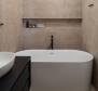 Villa design dans la région de Zadar, en première ligne de mer, à vendre - pic 71