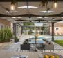 Einzigartige Designer-Villa in einer abgelegenen Gegend von Svetvincenat zu verkaufen - foto 11