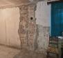 Przestronna nieruchomość z 3 domami i 18 500 m2 ziemi w okolicy Labin, na sprzedaż - pic 24