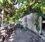 Maison en pierre en phase de rénovation avec vue sur la mer dans la région de Labin - excellente investissement, à vendre - pic 9