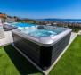 Außergewöhnliche moderne Villa mit Panoramameerblick in der Nähe von Split, zu verkaufen - foto 5