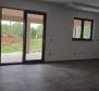 Kvalitní nově postavený rodinný dům v Galižaně na prodej - pic 14