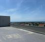 Penthouse mit Dachterrasse und atemberaubendem Meerblick in Poreč, zu verkaufen - foto 4