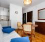 Ház 4 apartmannal Malinskában, 400m-re a tengertől, eladó - pic 7