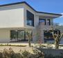 Modern, kellemes dizájnnal rendelkező villa Porec környékén, eladó - pic 2