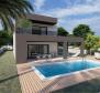 Terrain à bâtir à Vinišće, à 40 mètres de la mer, avec projet de villa moderne, à vendre - pic 7