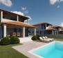 Villa au charme méditerranéen avec vue sur la mer à Liznjan, à vendre - pic 4